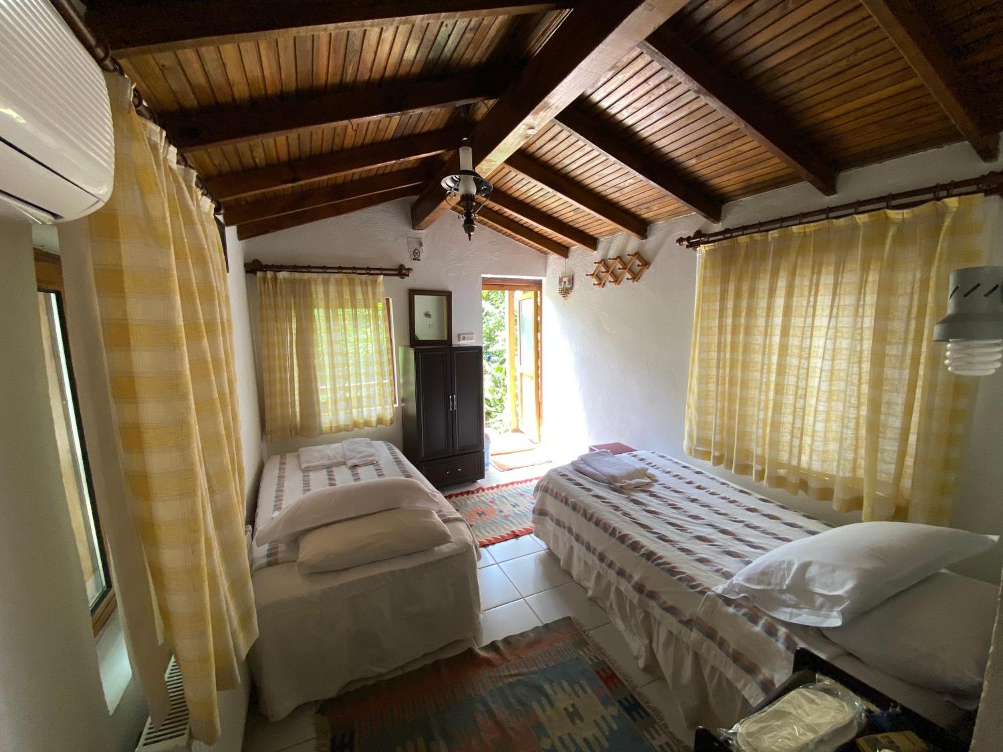 Agora Pansiyon Kapikiri Habitación foto